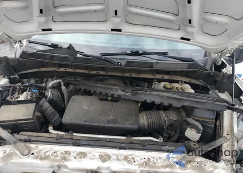 2021 Chevrolet Silverado C1500 z USA, uszkodzony, nr VIN 3GCNWAEH0MG268332